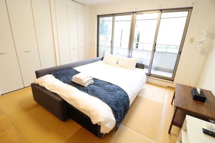 IDEAL NAMBA HOUSE 大阪