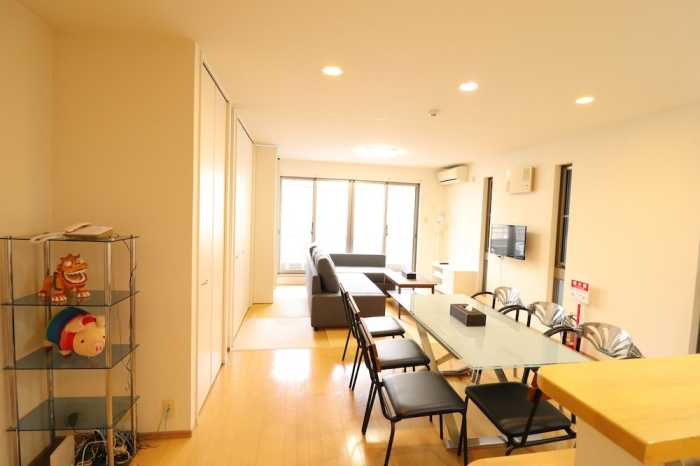 IDEAL NAMBA HOUSE 大阪