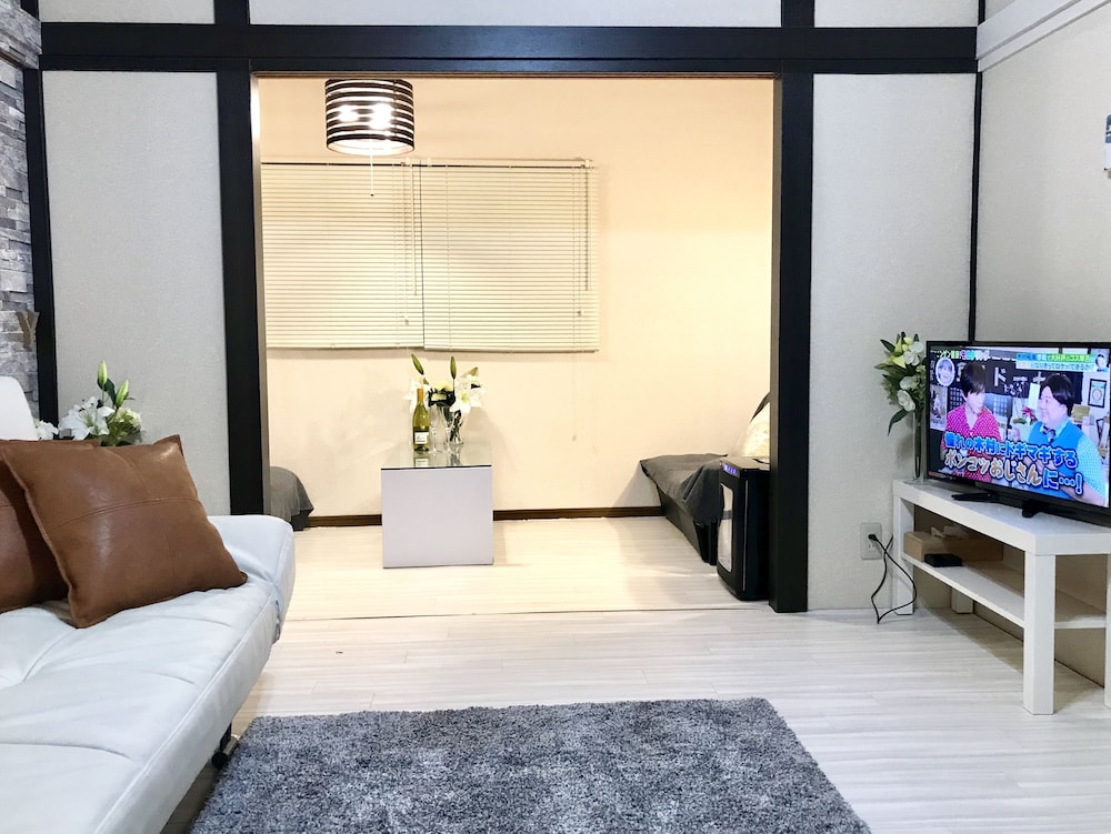 天下茶屋ハウス 大阪