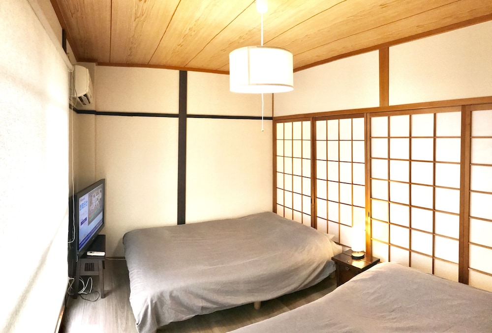 天下茶屋ハウス 大阪
