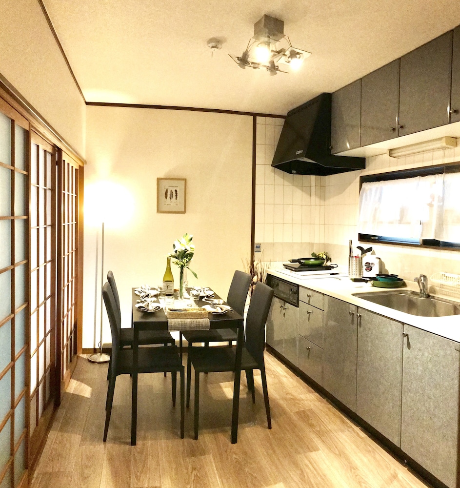 天下茶屋ハウス 大阪