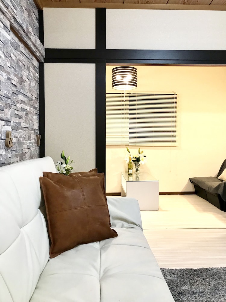 天下茶屋ハウス 大阪