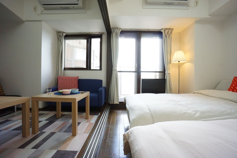 TERRY'S APARTMENT SHINSAIBASHI EAST I G13B 大阪