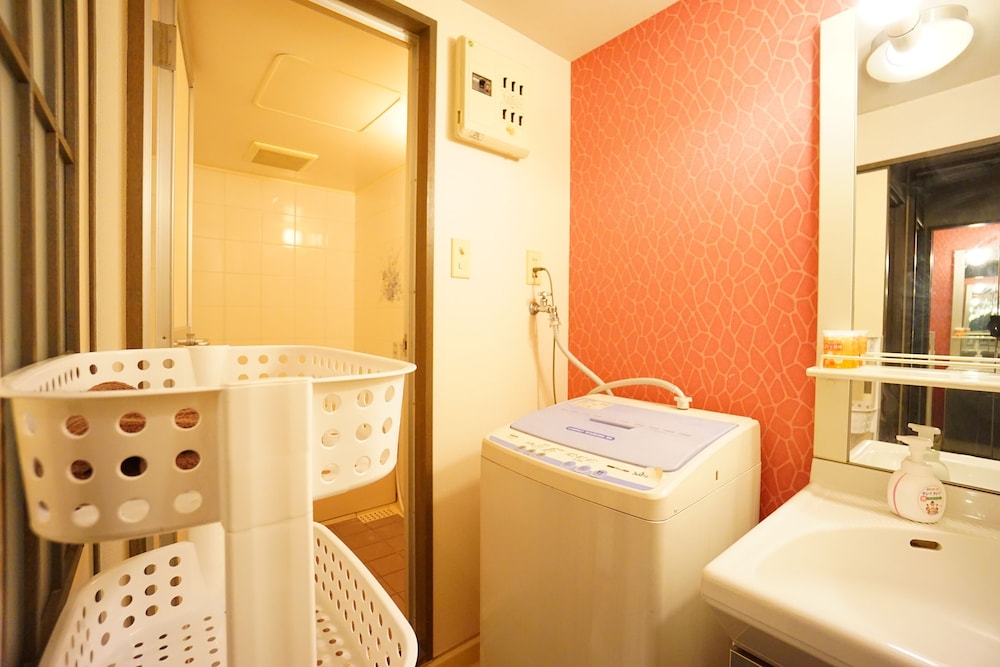 TERRY'S APARTMENT SHINSAIBASHI EAST I G04C 大阪
