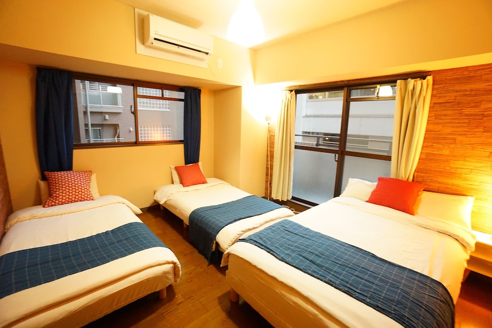 TERRY'S APARTMENT SHINSAIBASHI EAST I G04C 大阪