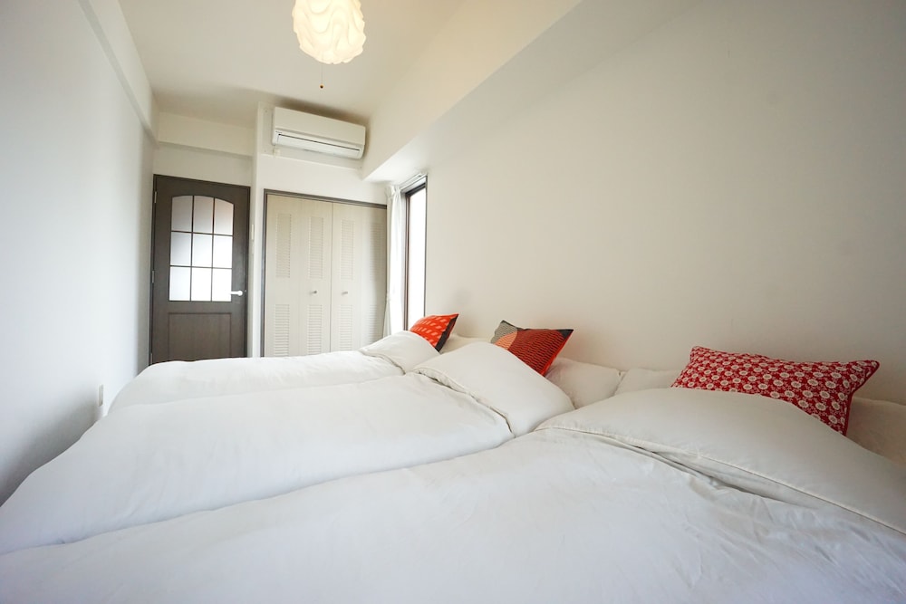 TERRY'S APARTMENT SHINSAIBASHI EAST I G12F 大阪