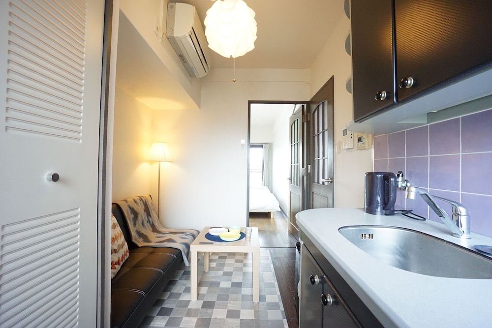 TERRY'S APARTMENT SHINSAIBASHI EAST I G12F 大阪