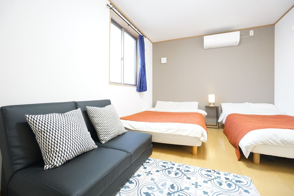 TERRY'S APARTMENT NAMBA SOUTH V C01A 大阪