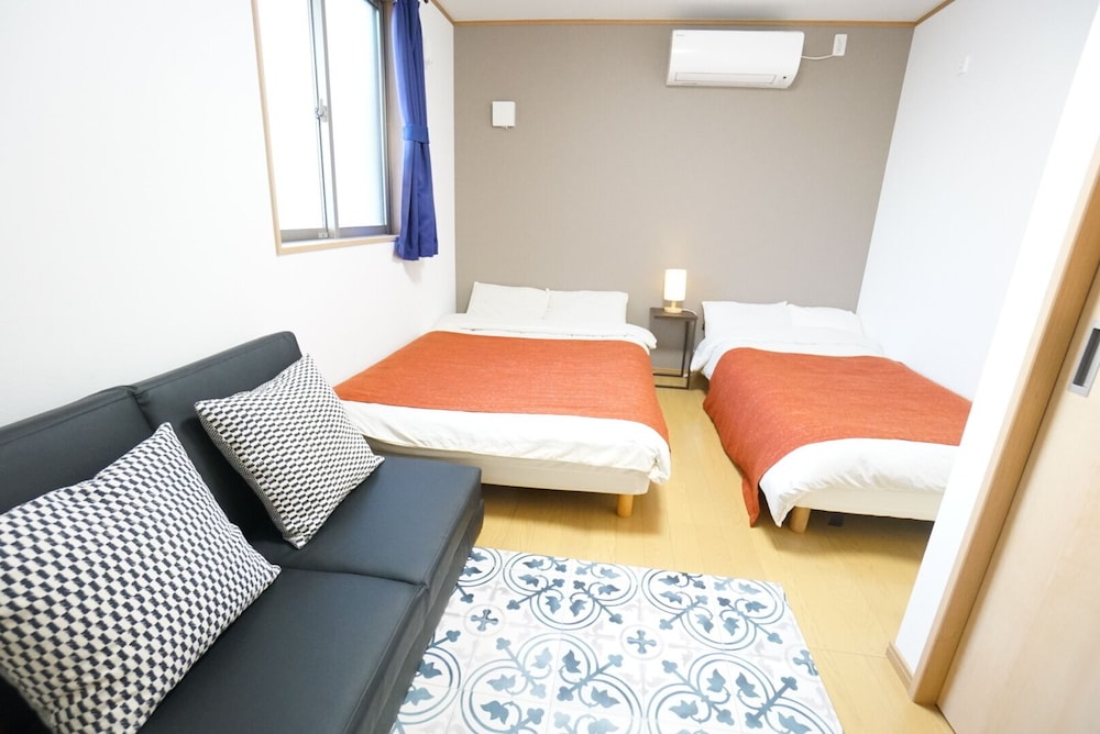 TERRY'S APARTMENT NAMBA SOUTH V C01A 大阪
