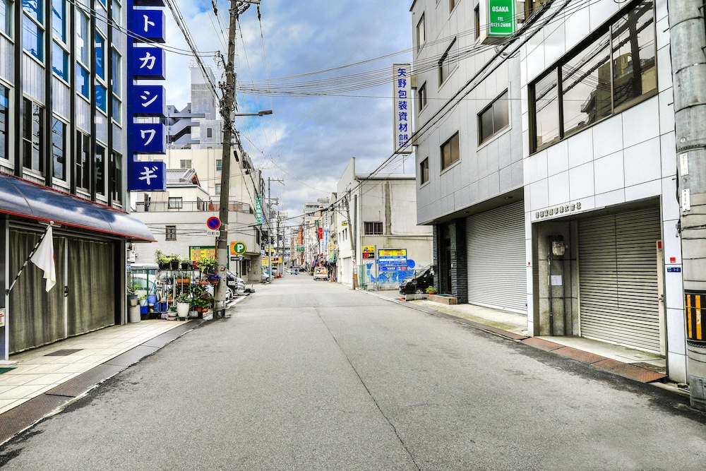 SHINSAIBASHI QILV APARTMENTS 大阪