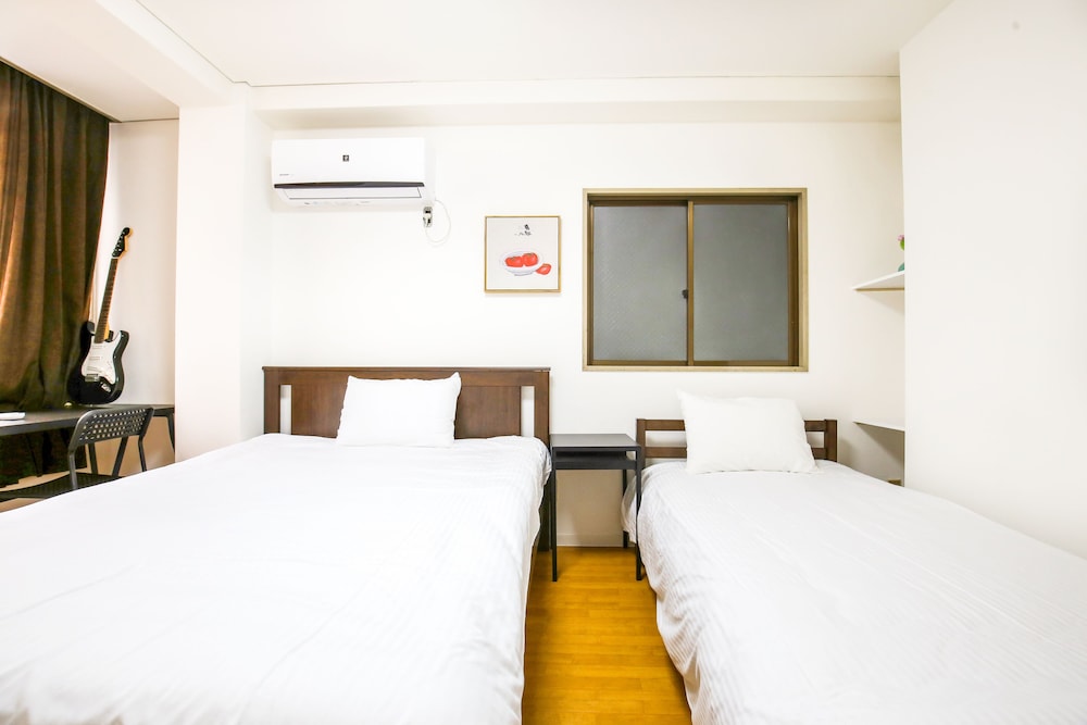 SHINSAIBASHI QILV APARTMENTS 大阪