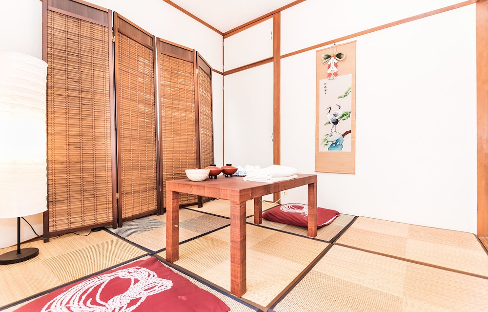 NAMBA SUNNY AND COMFORTABLE APARTMENT 大阪