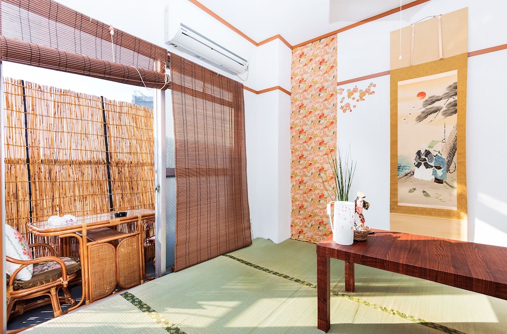 NAMBA SUNNY AND COMFORTABLE APARTMENT 大阪
