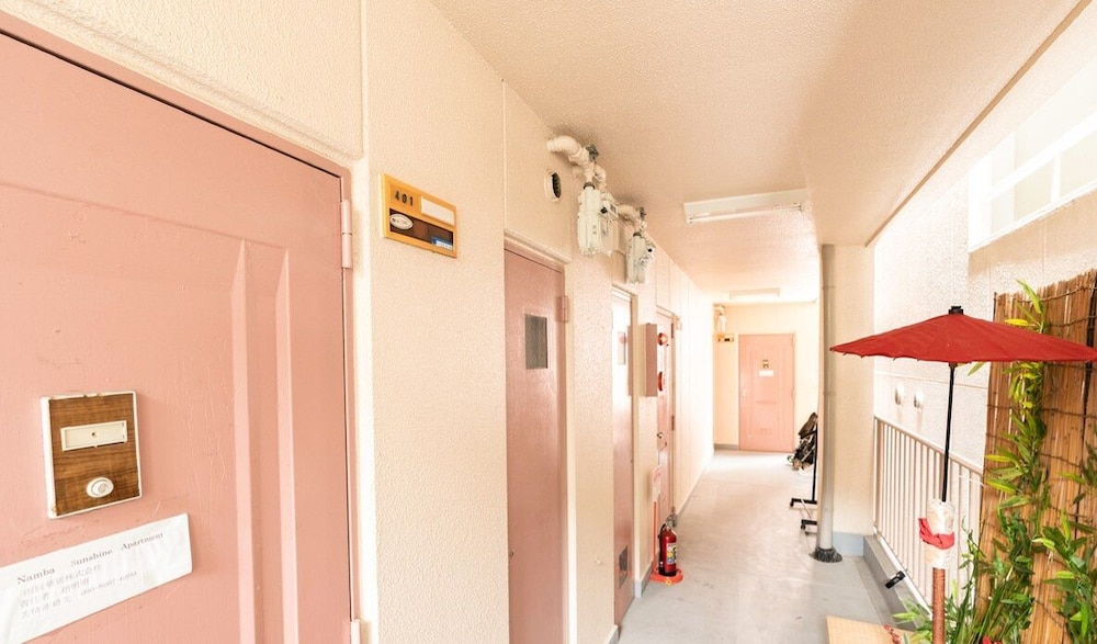 NAMBA SUNNY AND COMFORTABLE APARTMENT 大阪