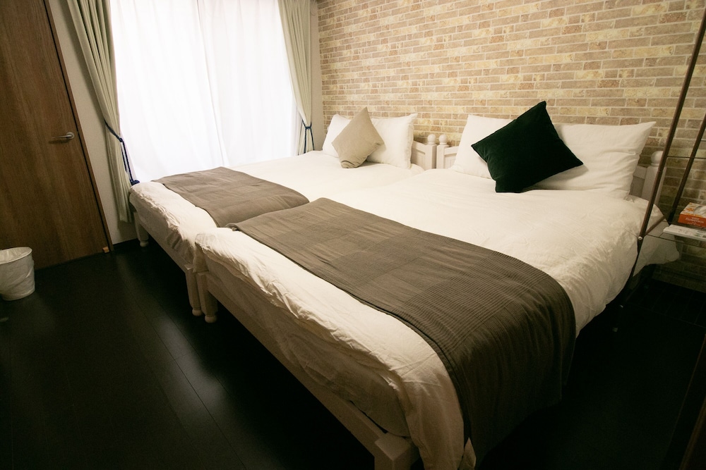 SAKURAGAWA NO NAKATSU HOUSE 大阪