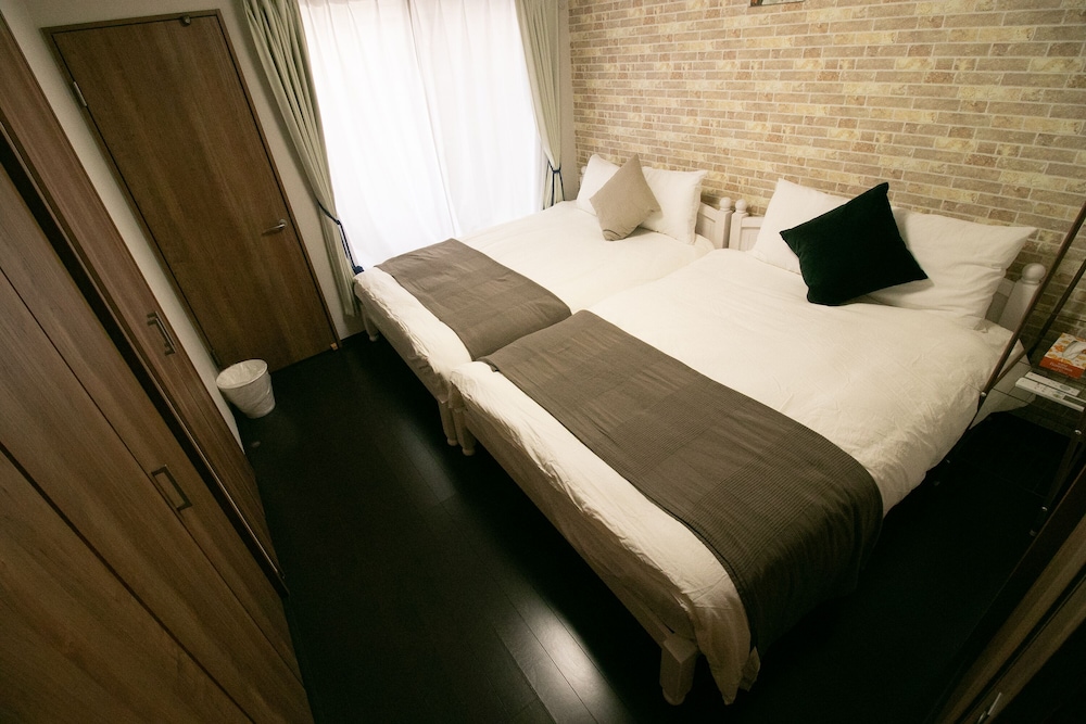 SAKURAGAWA NO NAKATSU HOUSE 大阪