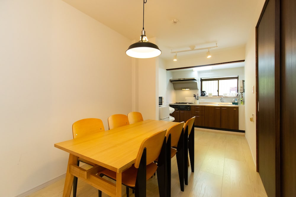 TY HOUSE SHIN-OSAKA 大阪
