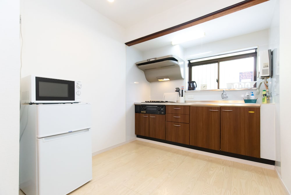 TY HOUSE SHIN-OSAKA 大阪
