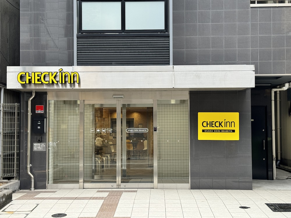 CHECK INN 大阪新今宮 大阪