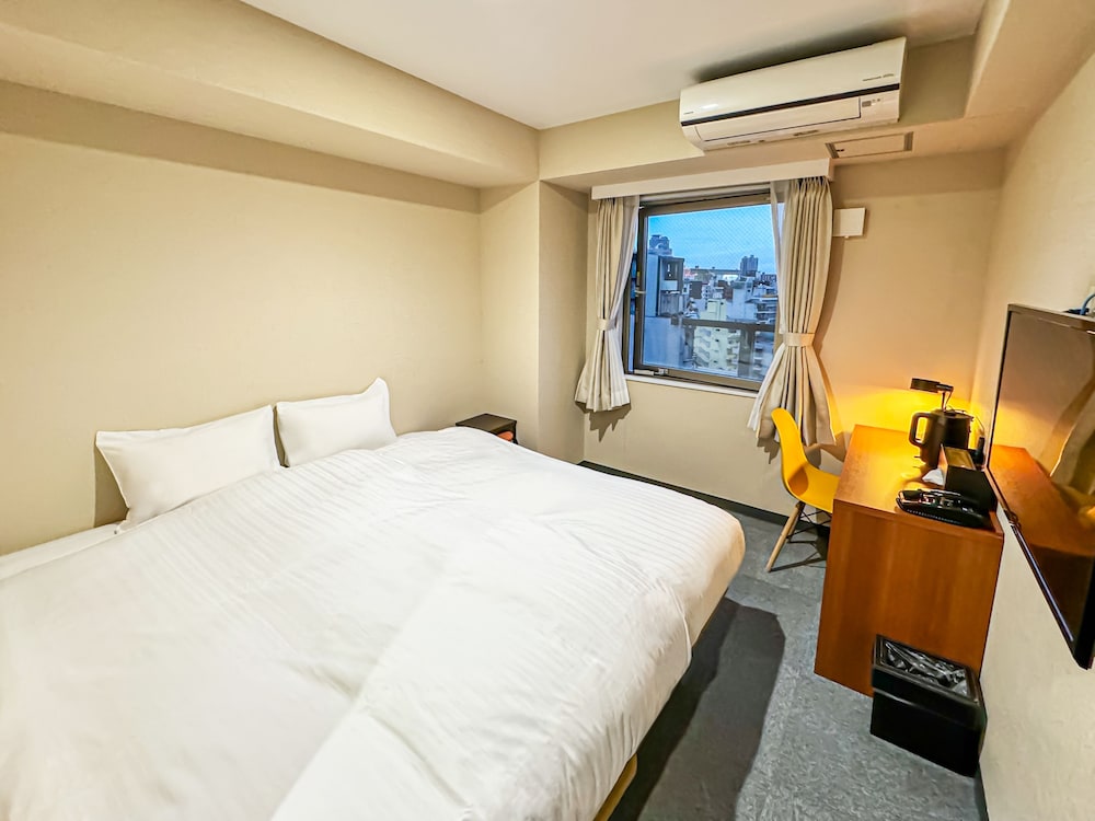 CHECK INN 大阪新今宮 大阪