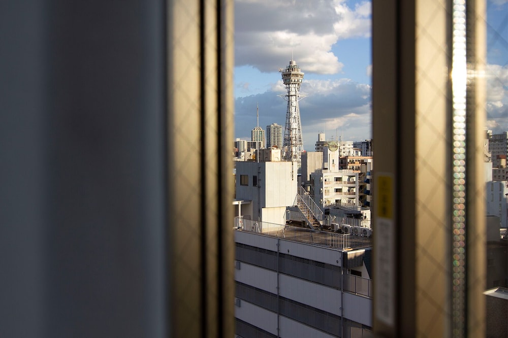CHECK INN 大阪新今宮 大阪