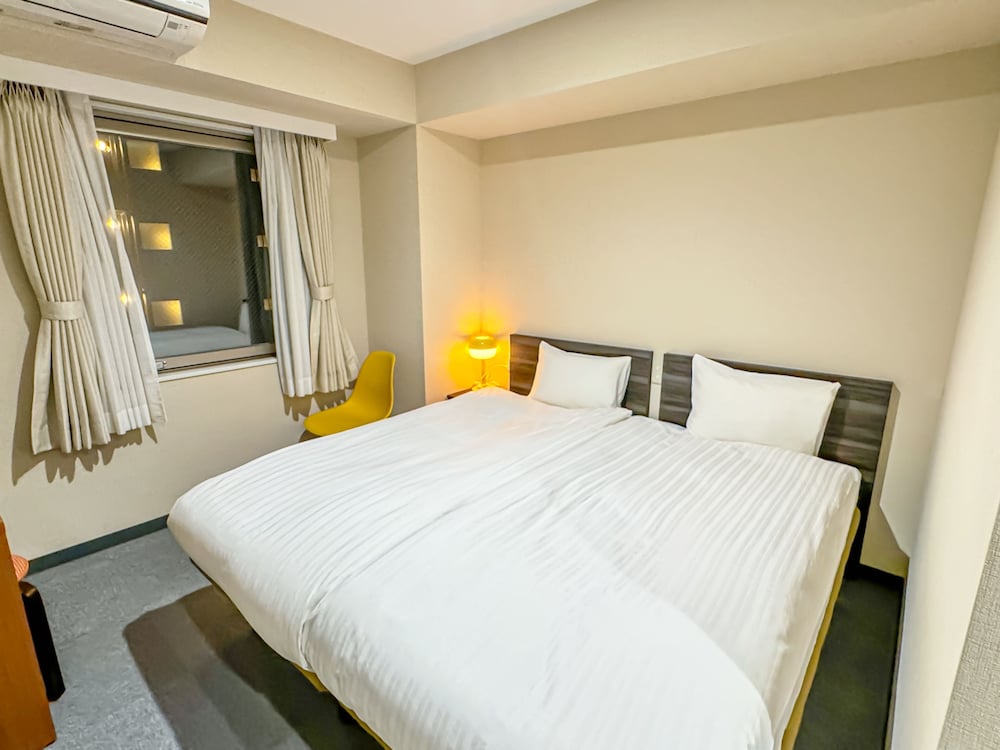 CHECK INN 大阪新今宮 大阪