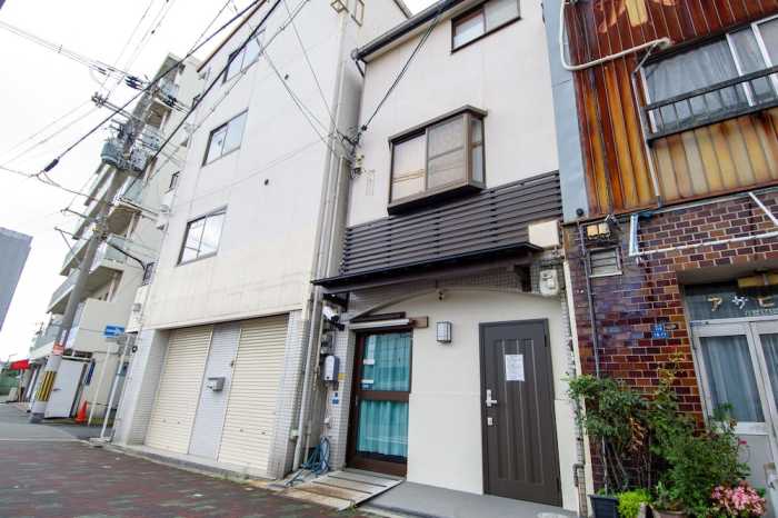 SANNOU PRIVATE HOUSE 大阪
