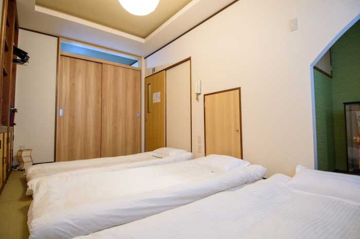 SANNOU PRIVATE HOUSE 大阪