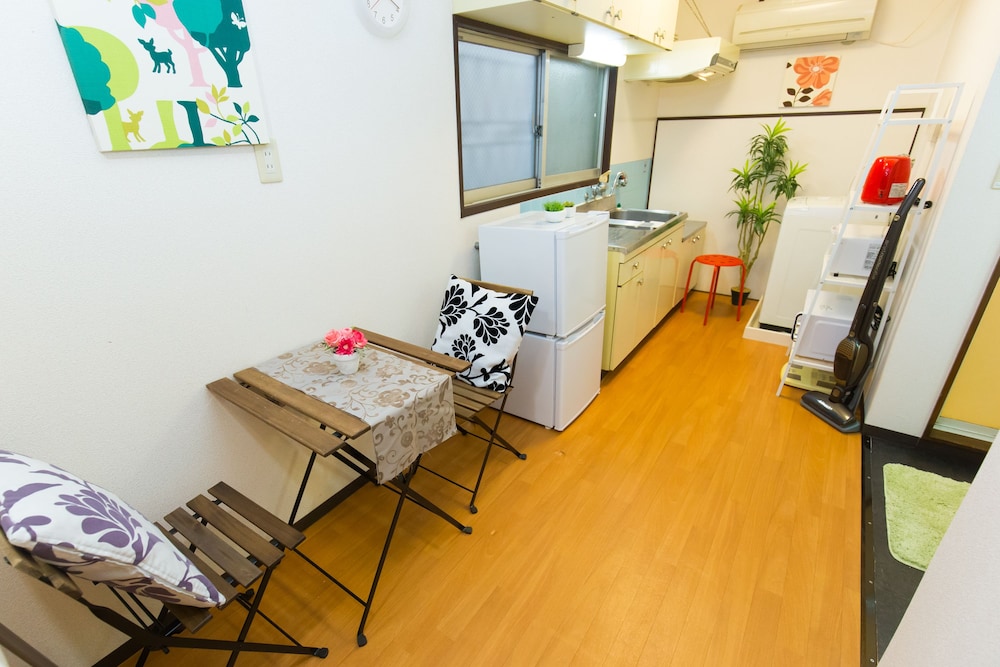 URBAN HOUSE SHIN-OSAKA NORTH 大阪