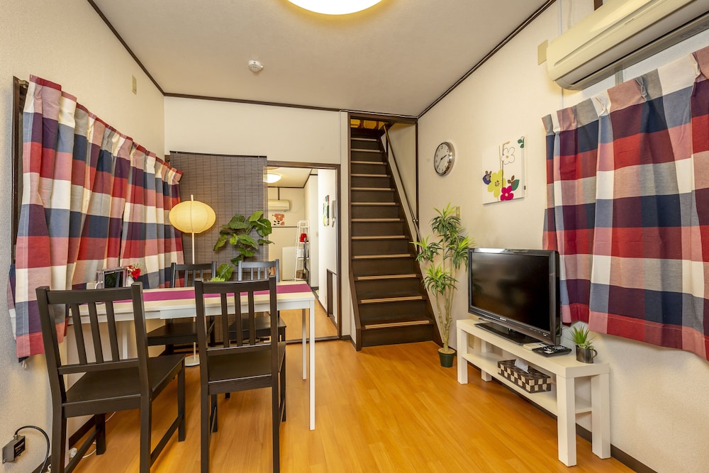 URBAN HOUSE SHIN-OSAKA NORTH 大阪