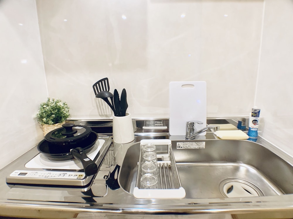 HANAZONOMINAMI APARTMENT 202 大阪