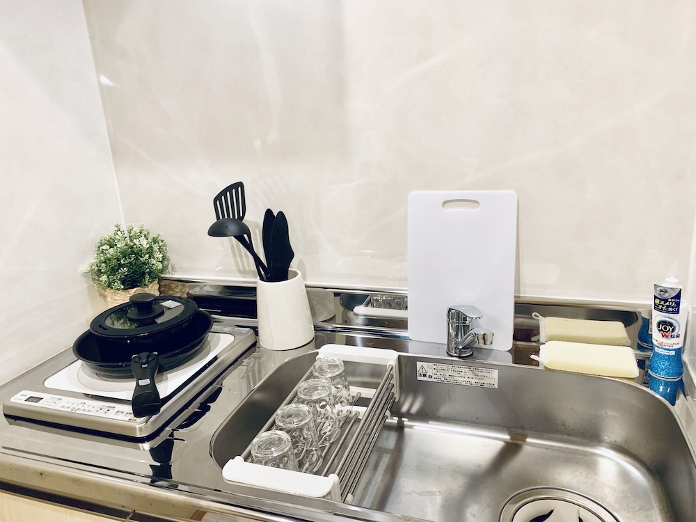 HANAZONOMINAMI APARTMENT 202 大阪