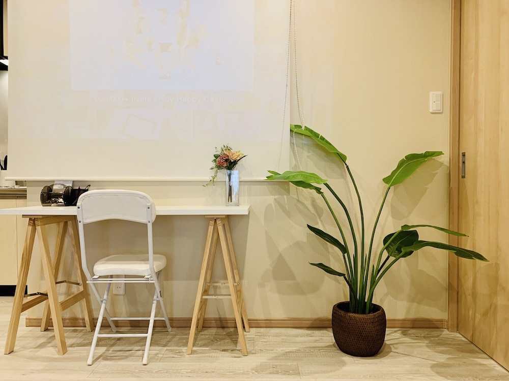 HANAZONOMINAMI APARTMENT 202 大阪