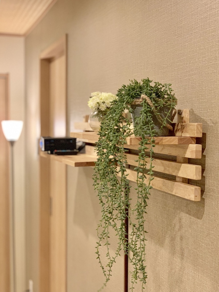HANAZONOMINAMI APARTMENT 202 大阪