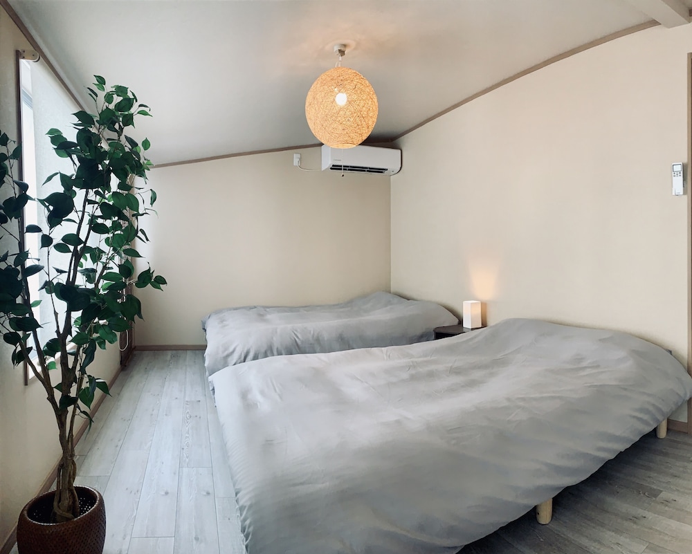 HANAZONOMINAMI APARTMENT 202 大阪
