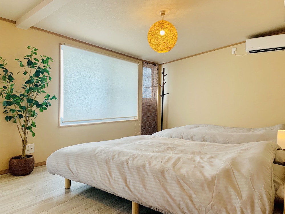 HANAZONOMINAMI APARTMENT 202 大阪