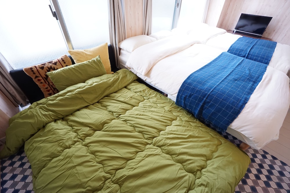 TERRY'S APARTMENT NAMBA SOUTH VI AD04A 大阪