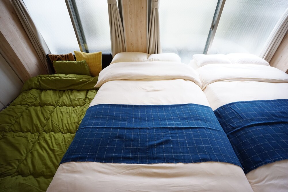 TERRY'S APARTMENT NAMBA SOUTH VI AD04A 大阪
