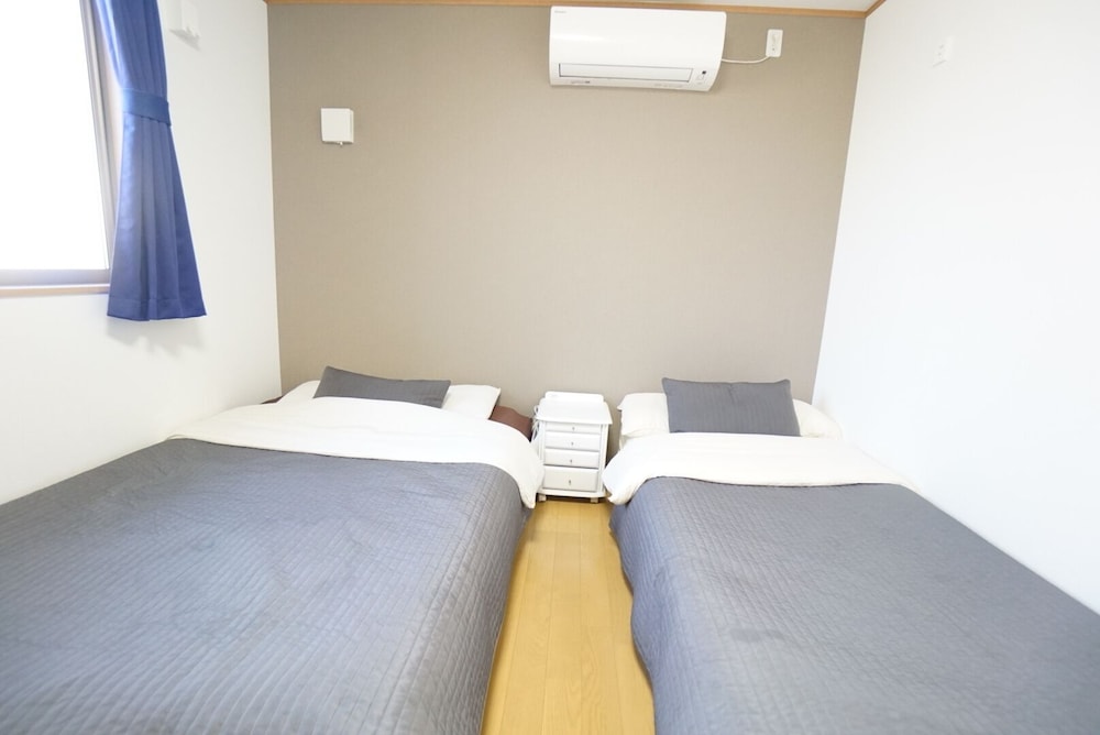 TERRY'S APARTMENT NAMBA SOUTH V C02A 大阪