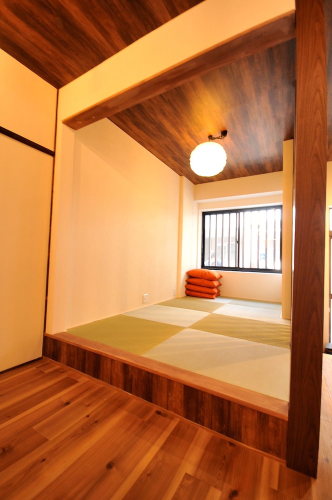 CONDOMINIUM HOUSE IN OSAKA SHIN-FUKAE 大阪