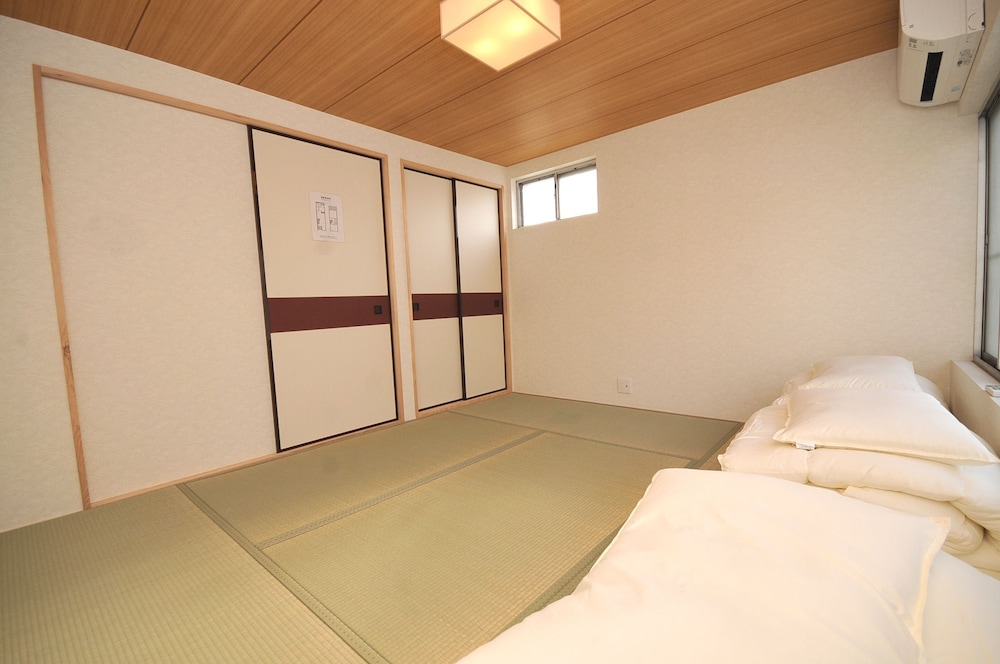 CONDOMINIUM HOUSE IN OSAKA SHIN-FUKAE 大阪