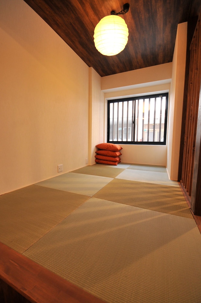 CONDOMINIUM HOUSE IN OSAKA SHIN-FUKAE 大阪
