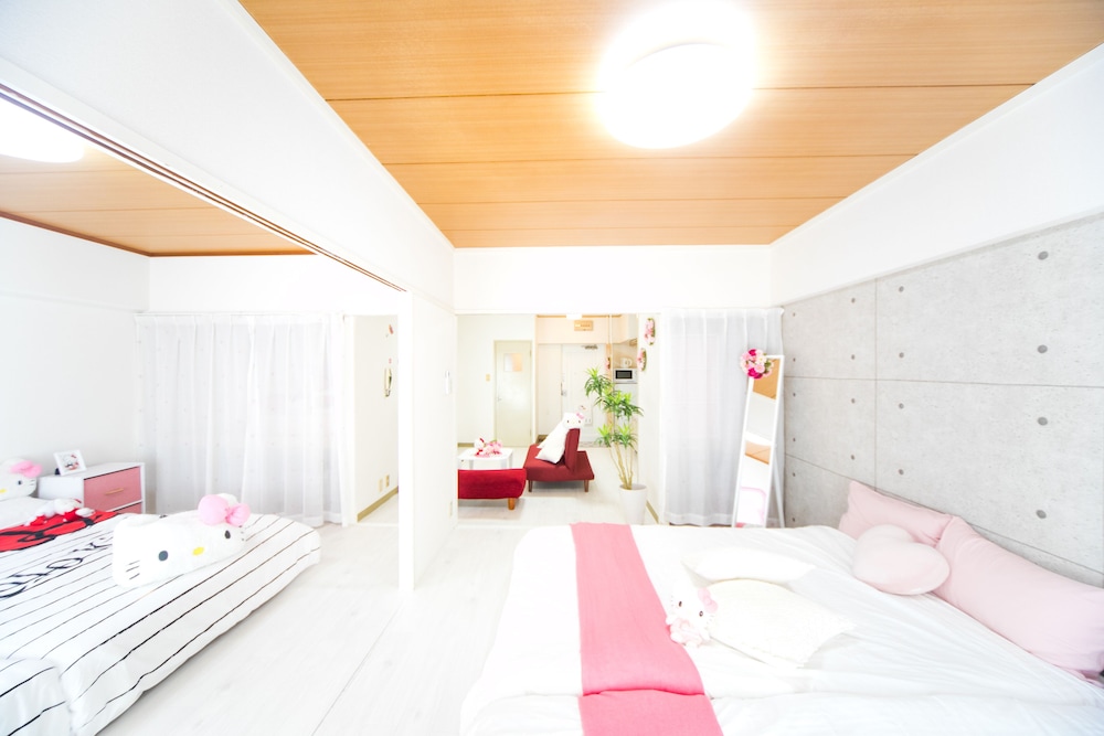 NAMBA DAIKOKUCHO WEST 402 大阪