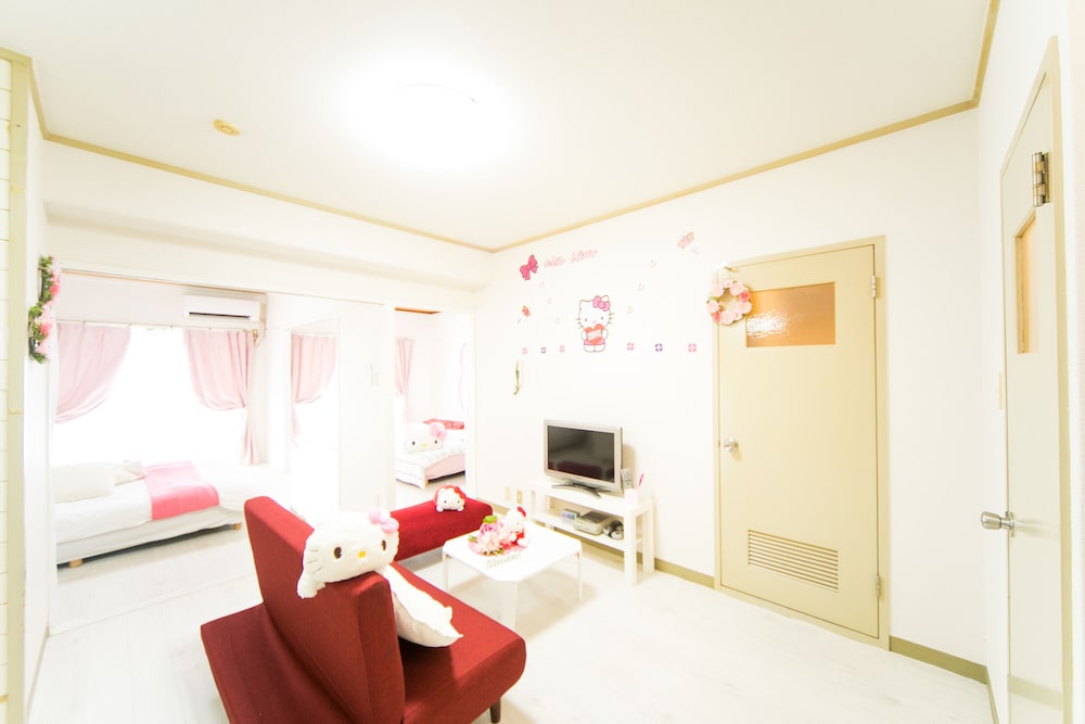 NAMBA DAIKOKUCHO WEST 402 大阪