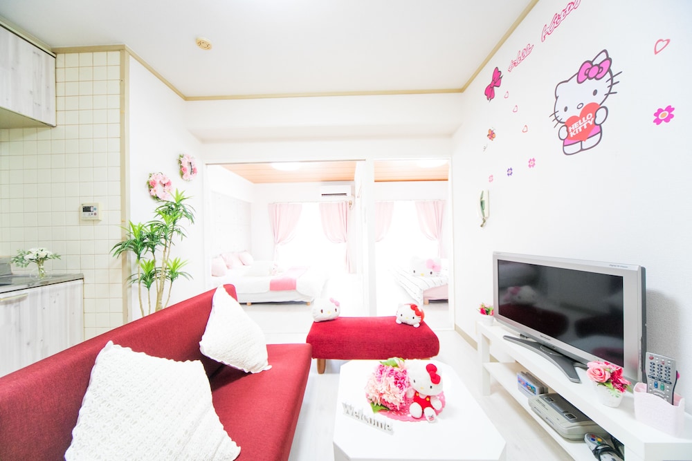 NAMBA DAIKOKUCHO WEST 402 大阪