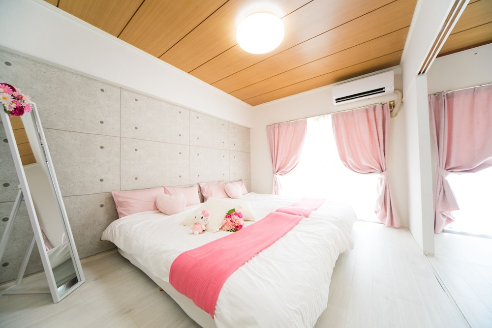 NAMBA DAIKOKUCHO WEST 402 大阪