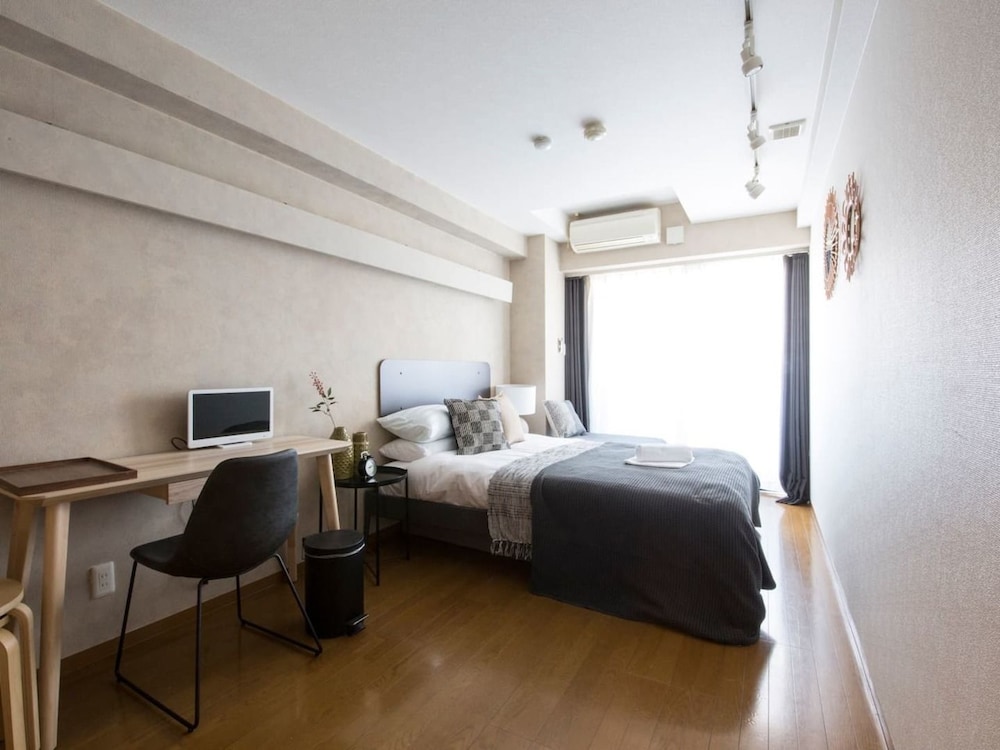NID NAMBA AT RESIDENCE EAST 大阪