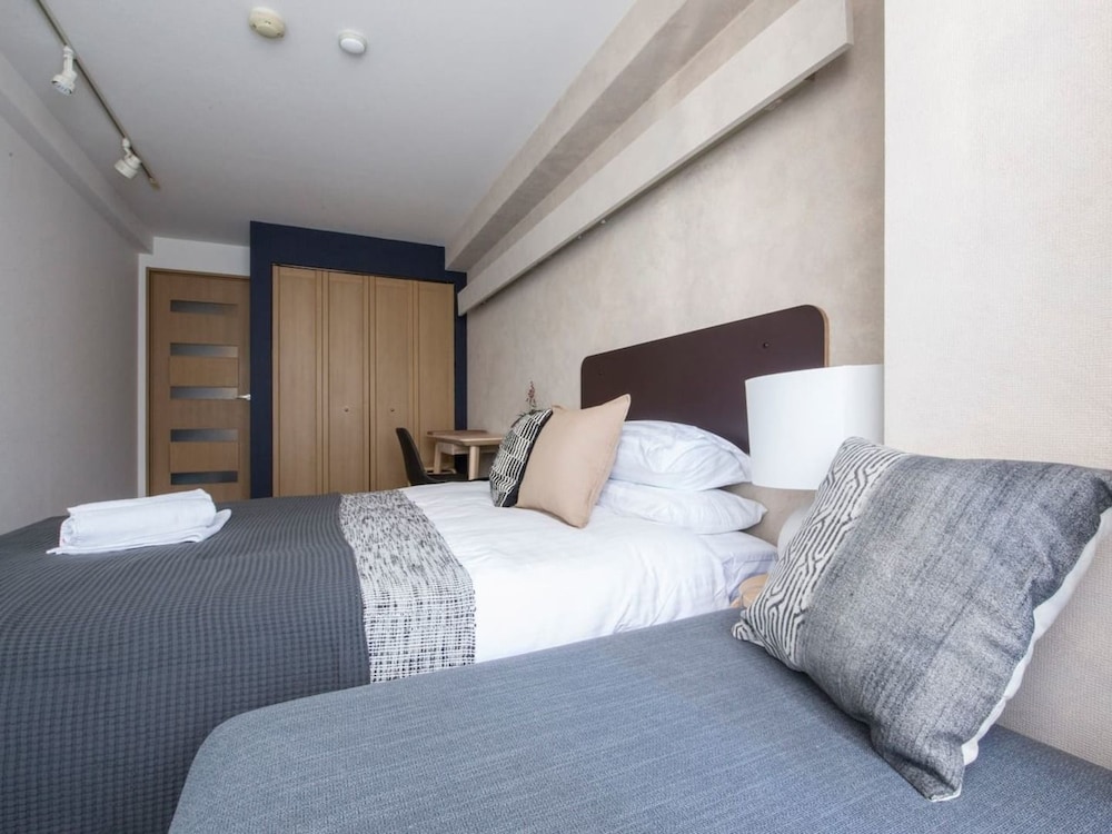 NID NAMBA AT RESIDENCE EAST 大阪