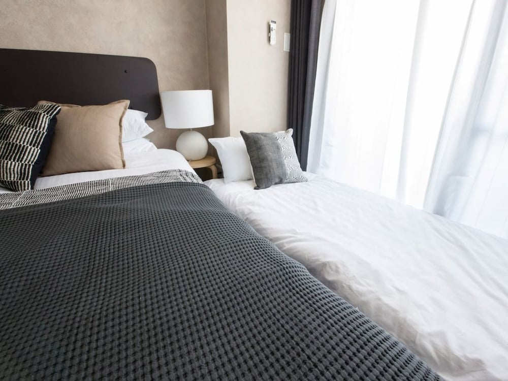 NID NAMBA AT RESIDENCE EAST 大阪
