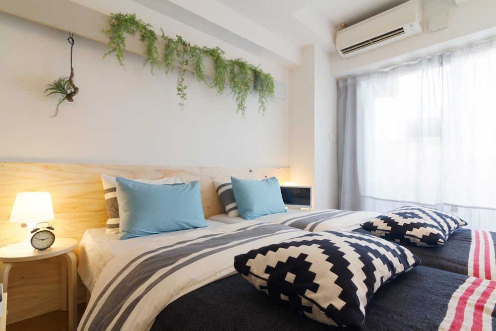 NID NAMBA AT RESIDENCE EAST 大阪